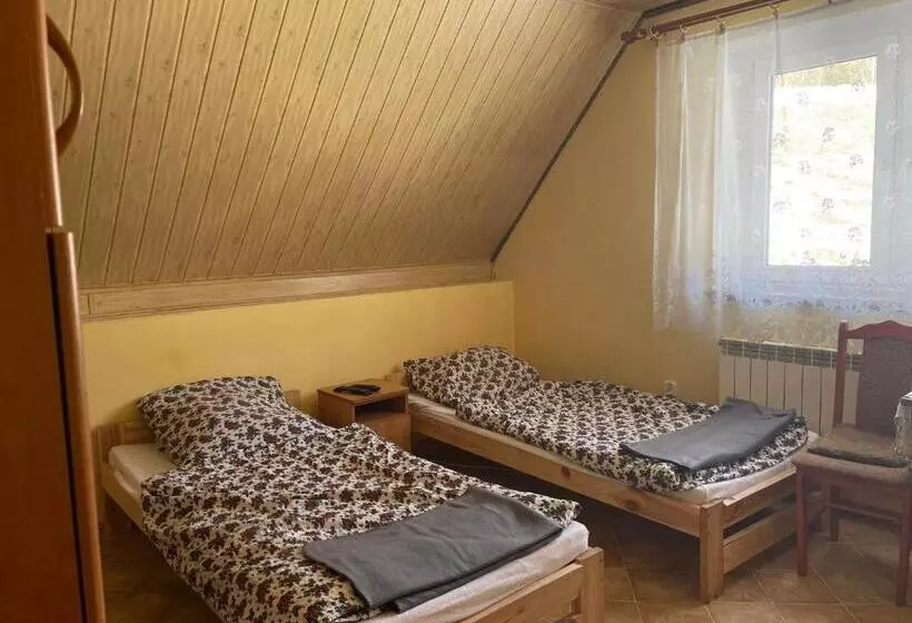 ホテル Agroturystyka Pensjonat Paula