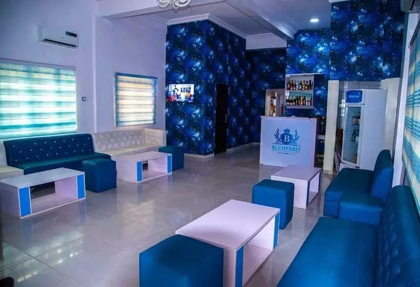 Blumerrit Hotel & Suites