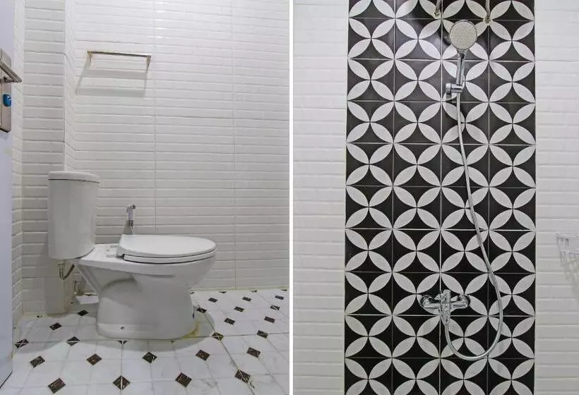 Hotelli Capital O 92105 A Shanti Inn