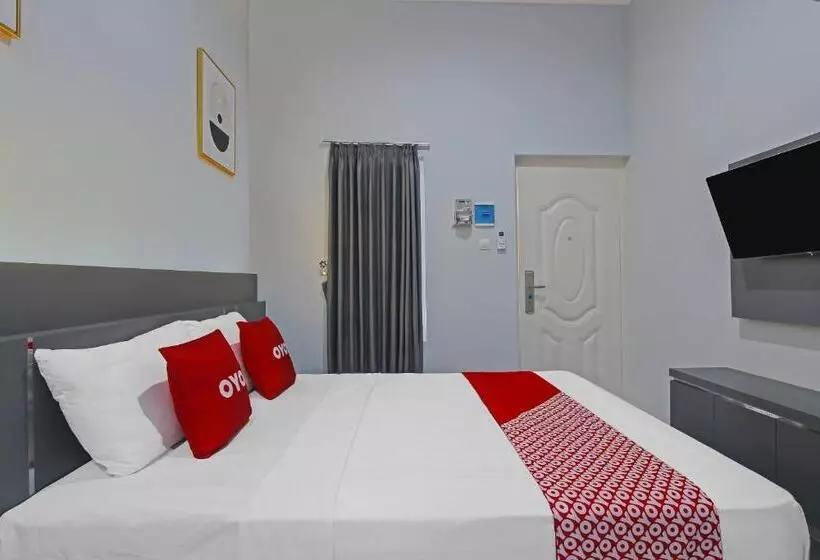 Hotelli Capital O 92105 A Shanti Inn