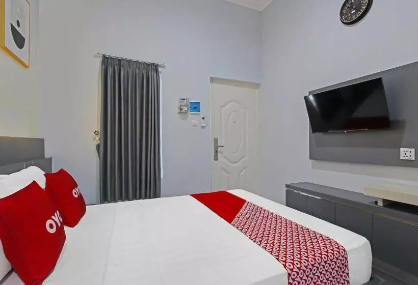 Hotelli Capital O 92105 A Shanti Inn