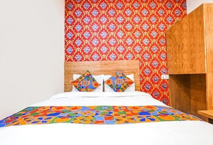 هتل کپسول Fabhotel Prime Lotus