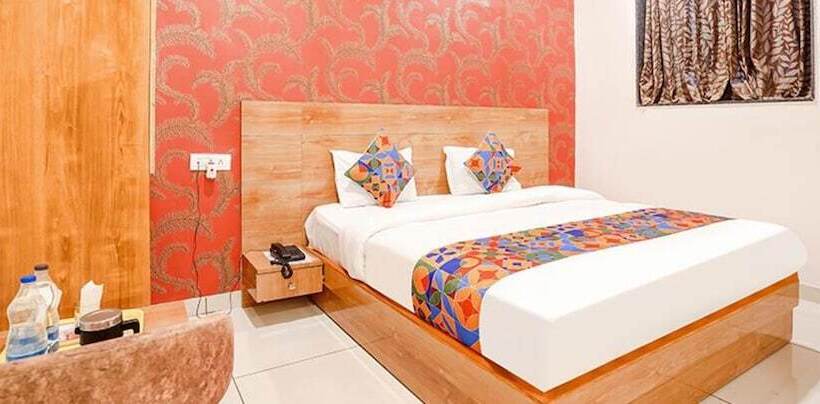 هتل کپسول Fabhotel Prime Lotus