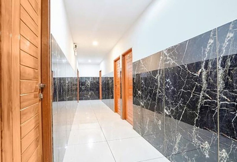 هتل کپسول Fabhotel Prime Lotus