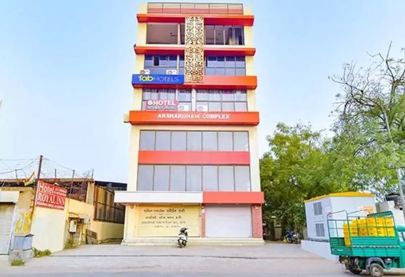 Fabhotel Green Park