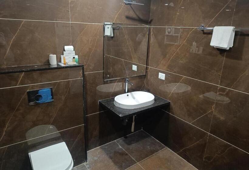 בית מלון כפרי New Srs