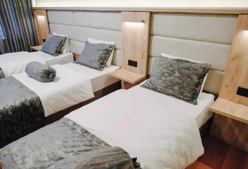 هتل Old City Ganja