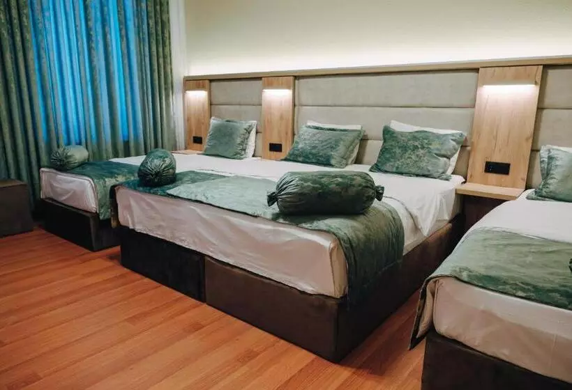 هتل Old City Ganja