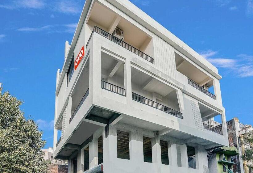 هتل O White Villa