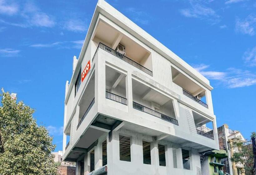 هتل O White Villa