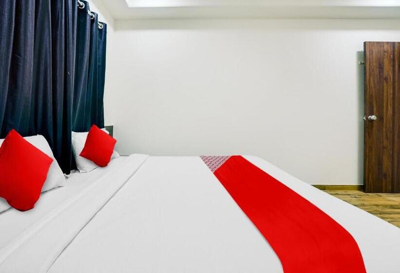 هتل O White Villa