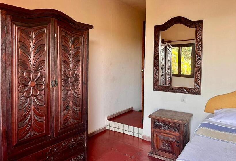 فندق Rancho Escondito