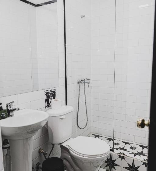 هتل Velero Cavancha