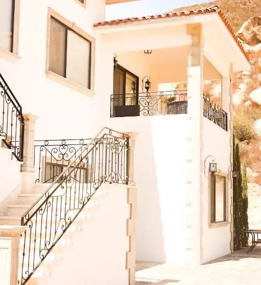 Hotelli Villa Montefiori