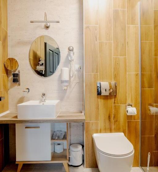 膳宿费 Casa Pe Vale