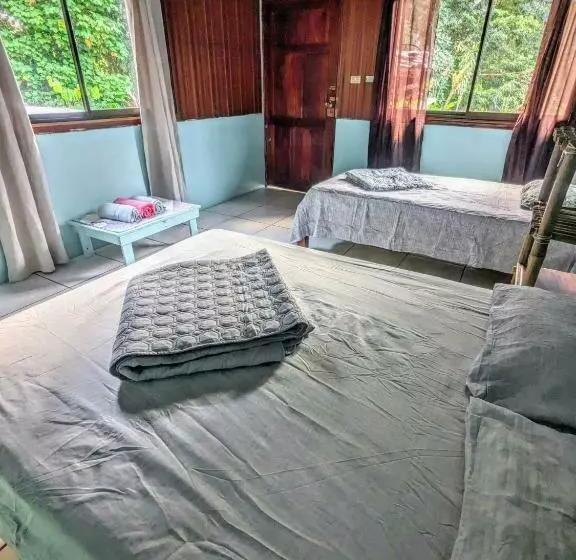 ペンション La Katalinda