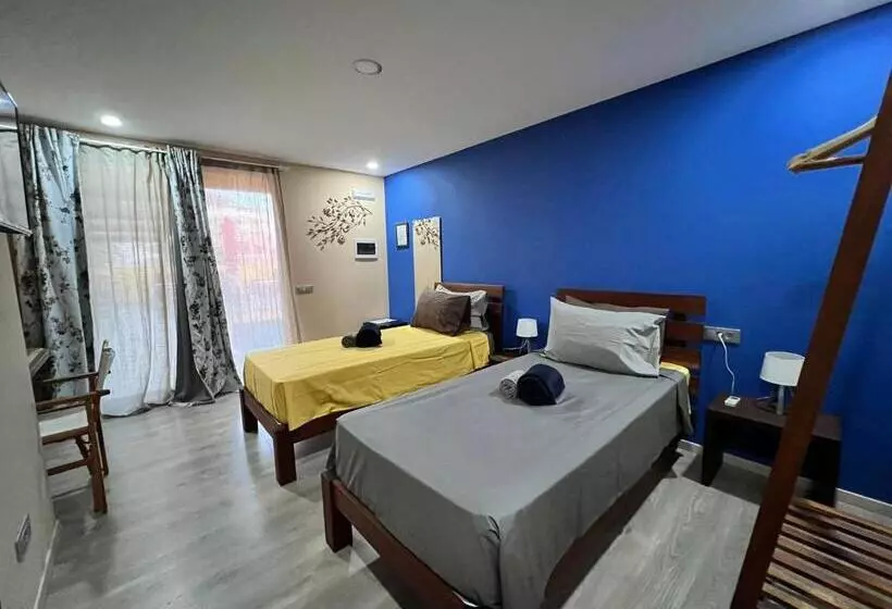 پانسیون Orietta Residencial