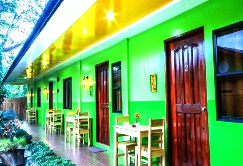 پانسیون Oyo 623 Totem Guesthouse