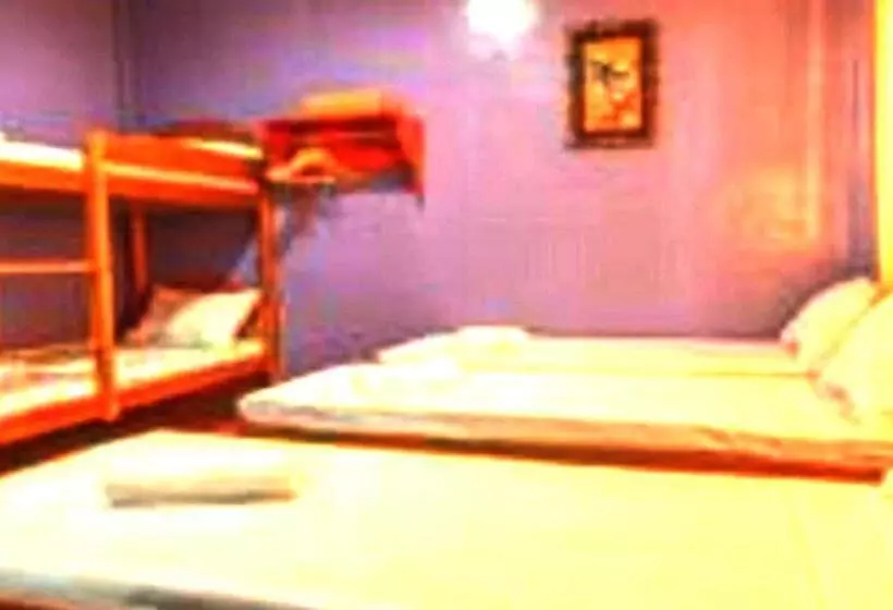 پانسیون Oyo 623 Totem Guesthouse