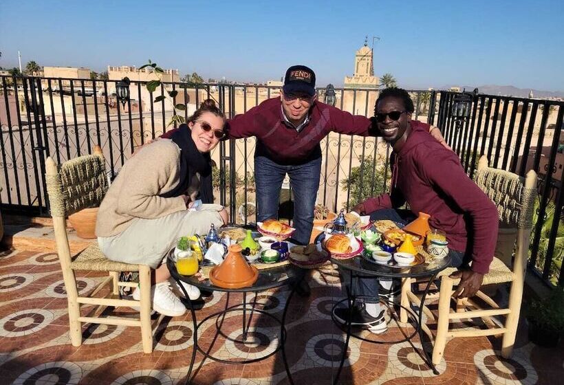 پانسیون Riad Malayine