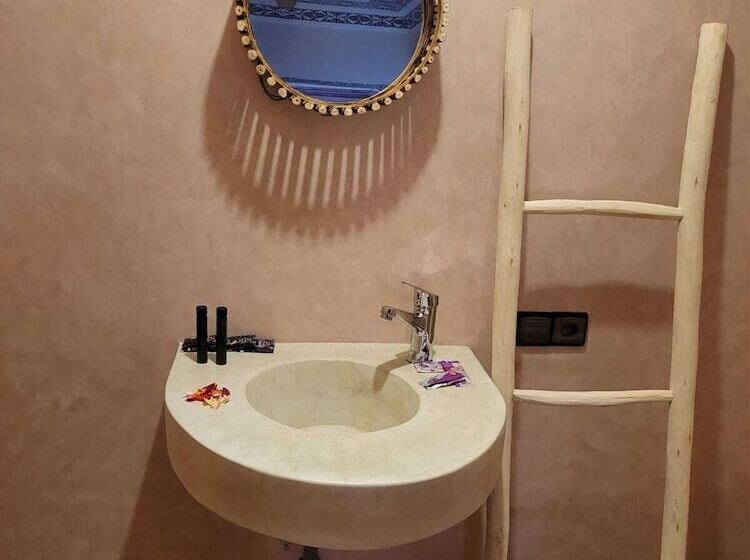 پانسیون Riad Malayine