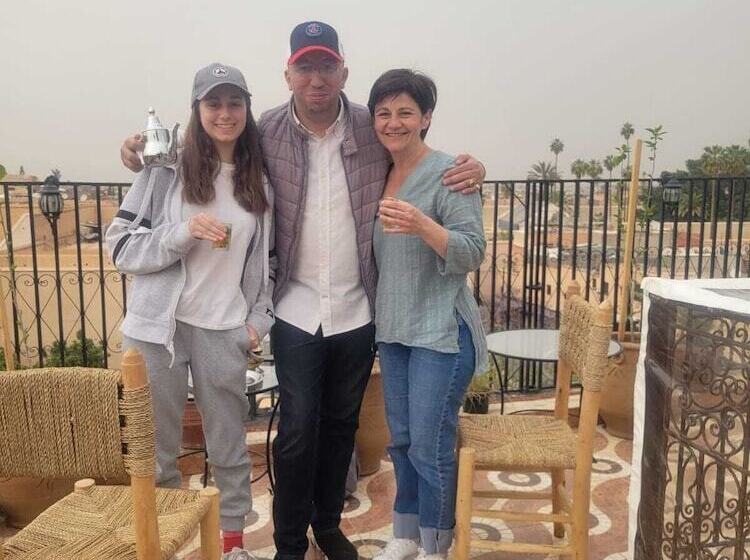 پانسیون Riad Malayine