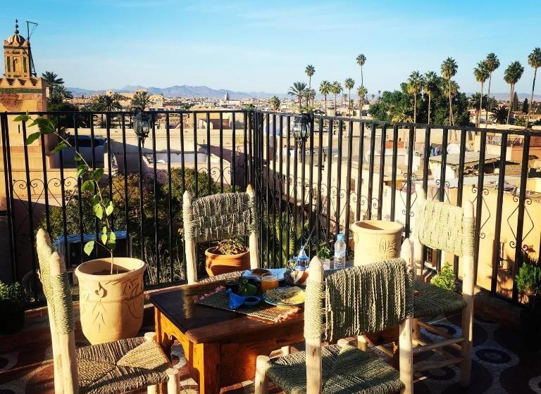 پانسیون Riad Malayine