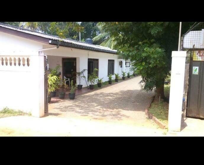 膳宿费 Villa Happy Hours