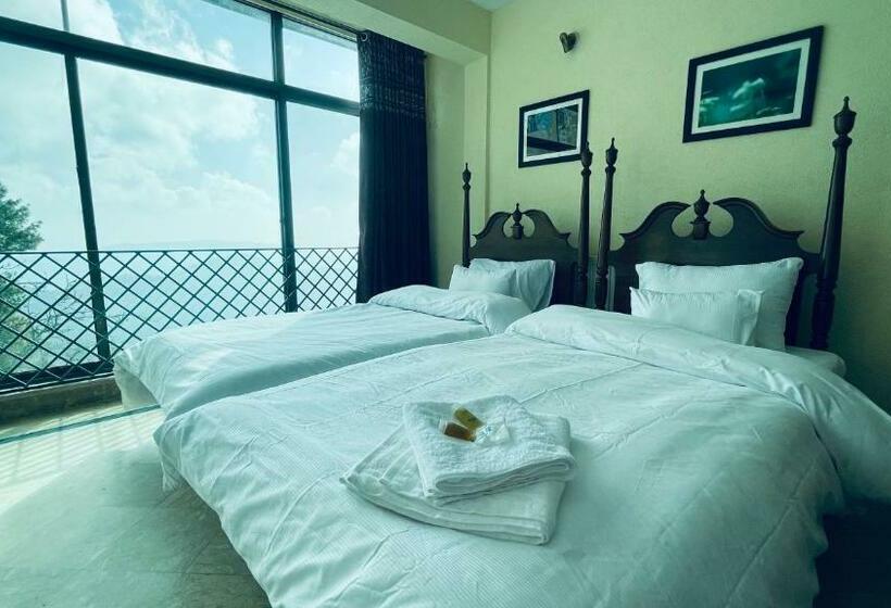 پانسیون White House Cottages