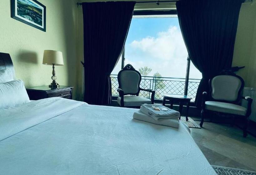 پانسیون White House Cottages