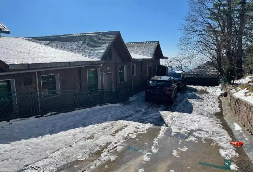 پانسیون White House Cottages