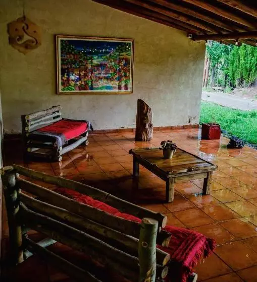 هاستل La Posada De Buda