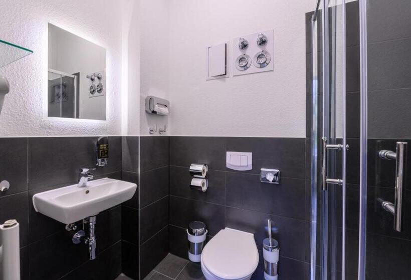 Royale Apartaments Central City Cologne
