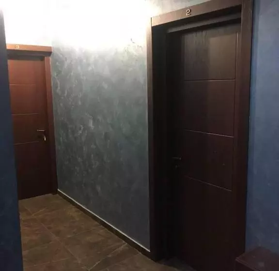 هتل David Zhorzholiani