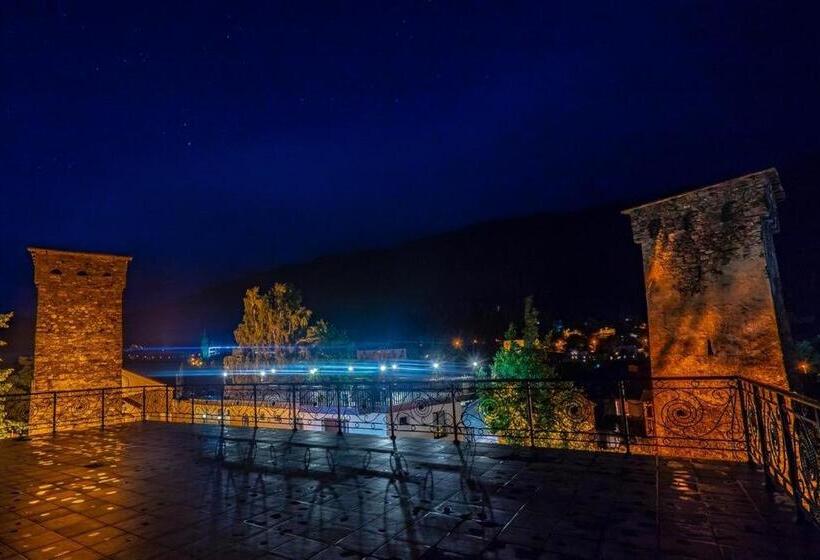 هتل David Zhorzholiani