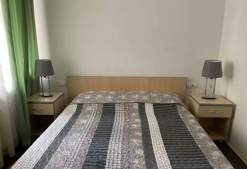 هتل Inn Požarevac