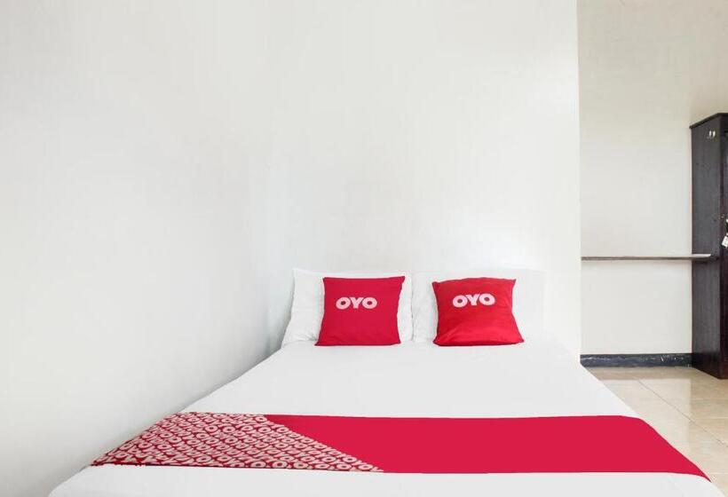 Hotel Oyo 92060 We Bro Kost