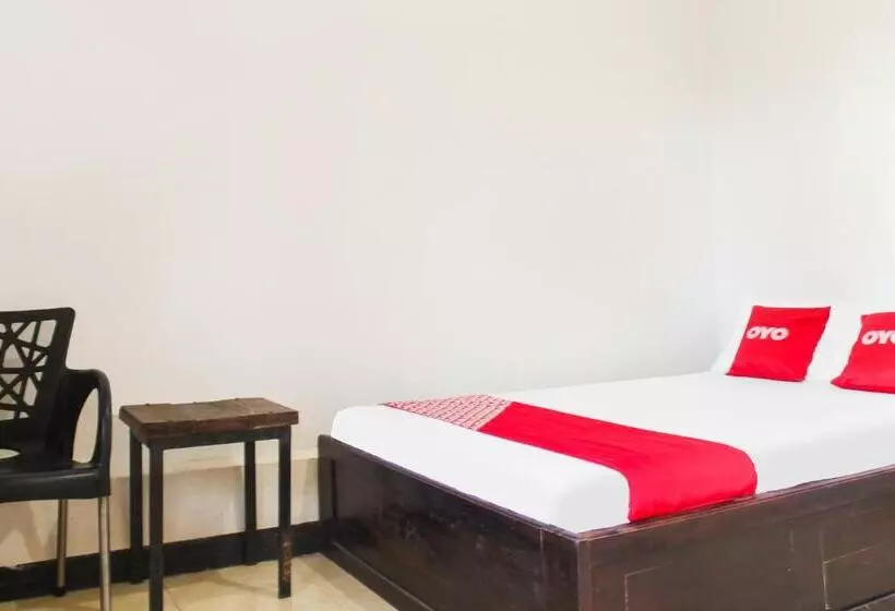 هتل Oyo 92060 We Bro Kost