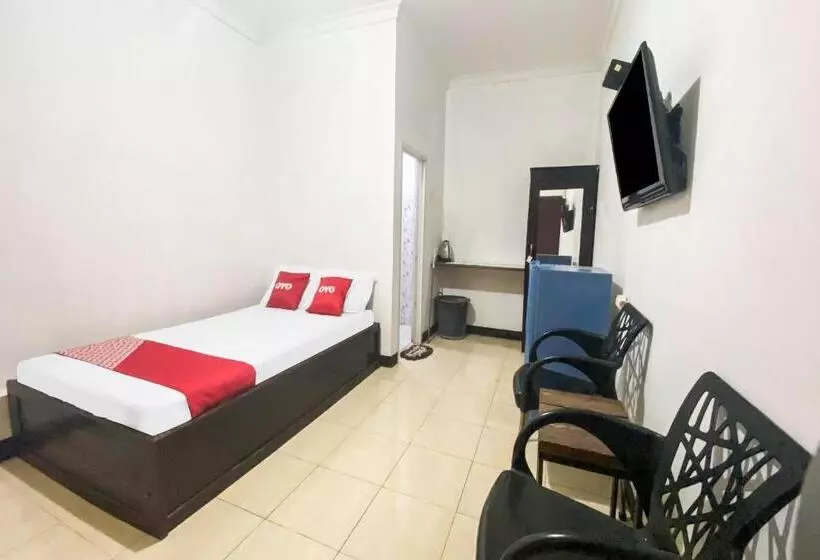 هتل Oyo 92060 We Bro Kost