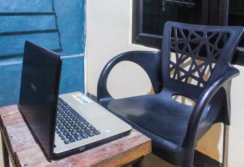 هتل Oyo 92060 We Bro Kost