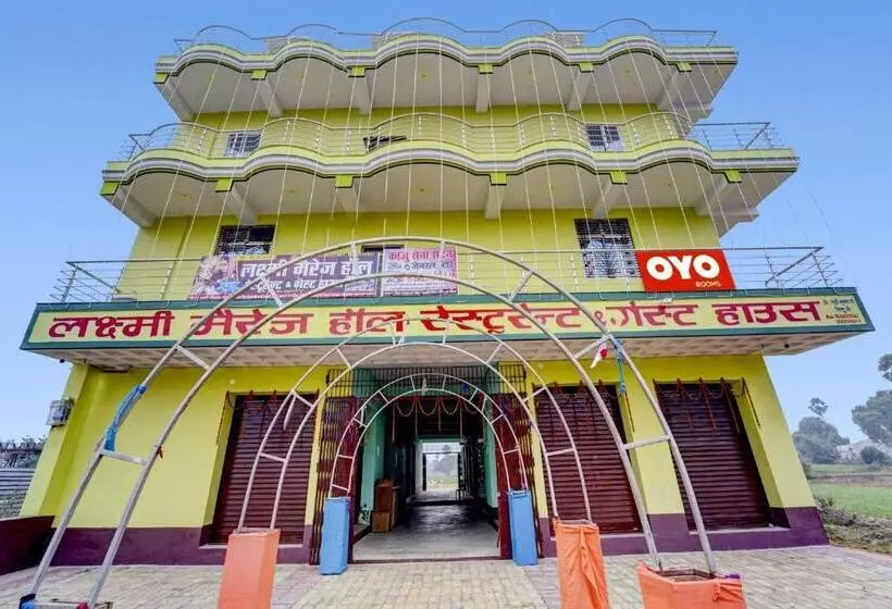 Hotelli Oyo Flagship 80601 Laxmi Marriage Hall Guest House And Restaurant