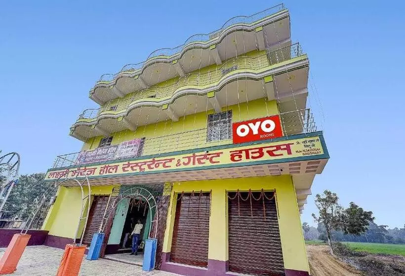 Hotelli Oyo Flagship 80601 Laxmi Marriage Hall Guest House And Restaurant