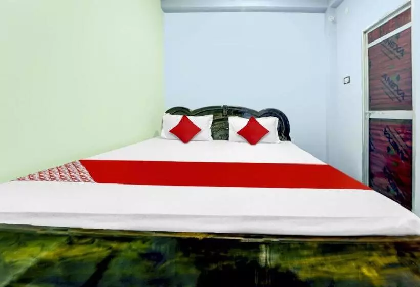 Hotelli Oyo Flagship 80601 Laxmi Marriage Hall Guest House And Restaurant