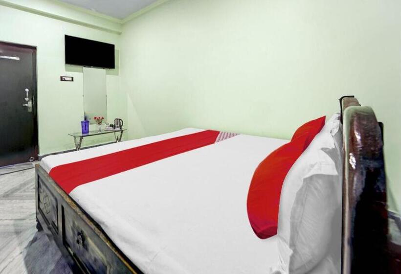 Hotel Oyo Flagship 80601 Laxmi Marriage Hall Guest House And Restaurant