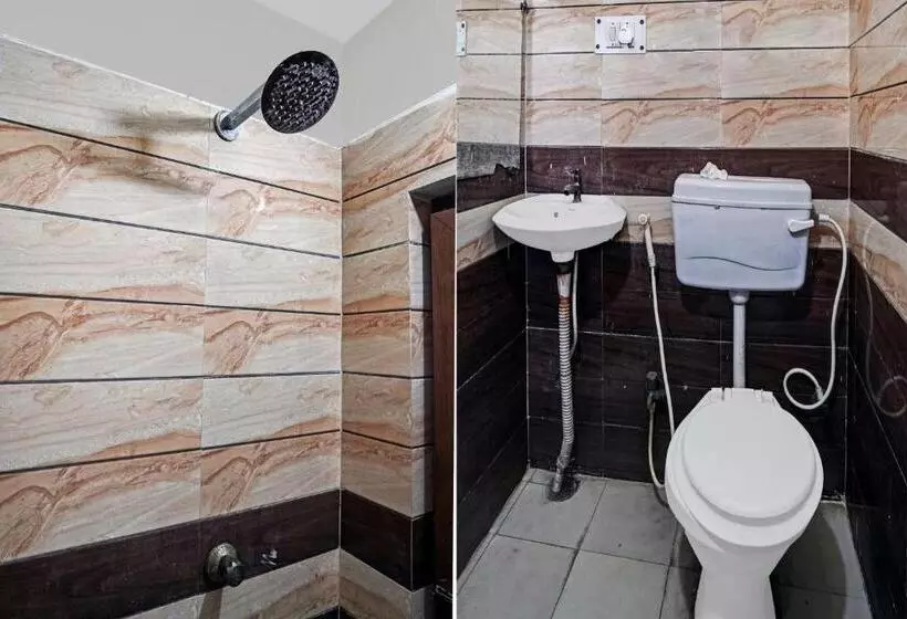 ホテル O Ak Residency
