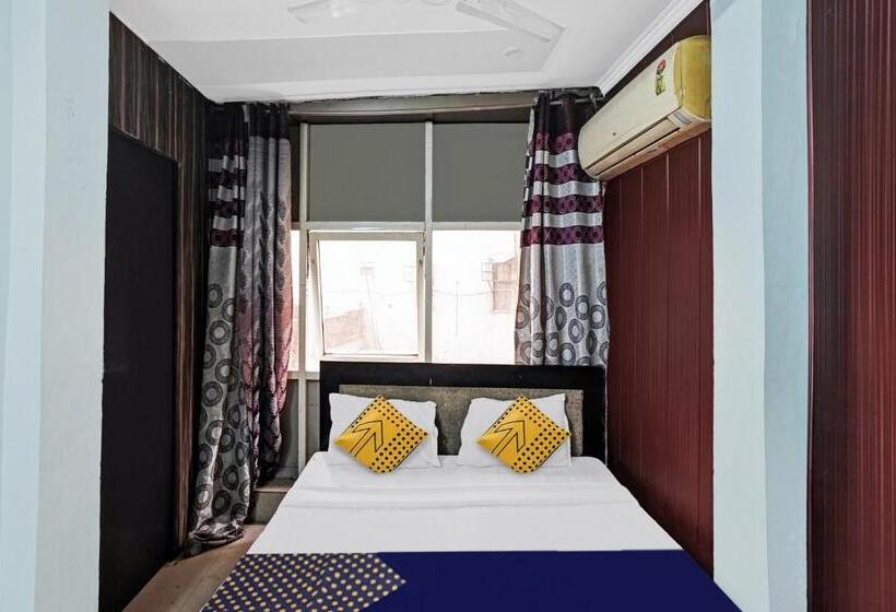 ホテル O Ak Residency