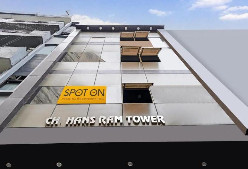 ホテル O Ak Residency