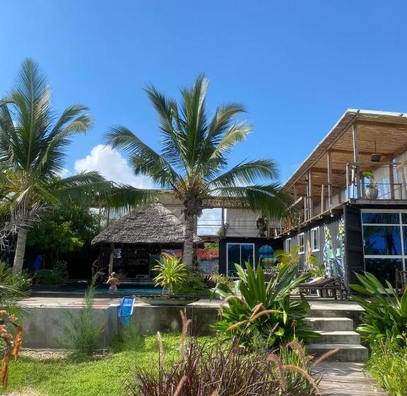 Jambiani Backpackers Hostel