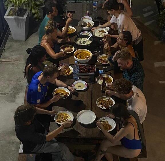 Jambiani Backpackers Hostel