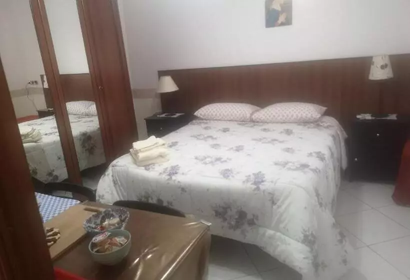 Majatalo Antico Portale   Host Roberto